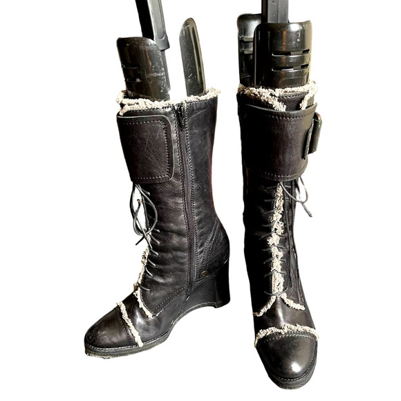 UGG AUSTRALIA Womens Leather Lace-Up Wedge Boot Side Zip Size 6 Black - Picture 1 of 8